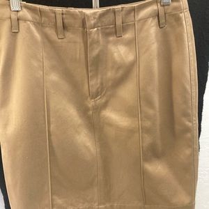 Banana Republic NWOT Beige Pencil/Mini Skirt S 4